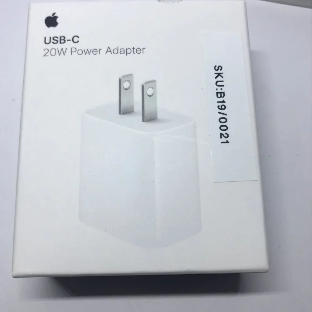 Original Apple USB-C 20W Power Adapter + USB-C Lightning Cable (1m)
